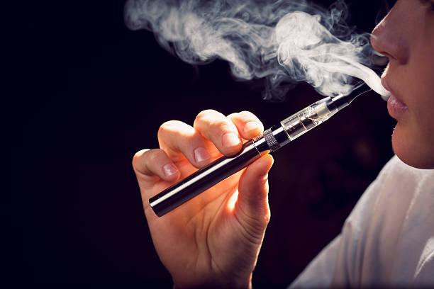 What's the difference between Mouth to lung vaping and direct to lung vaping? (MTL vs DTL) - Diamond Mist E-Liquid